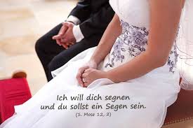 Wenn auch sie herzlich mit schönen worten zur hochzeit gratulieren möchten und es ihnen zudem wichtig ist, ein bisschen persönliche nähe und innigen charakter mit. Biblische Trauspruche Schone Beispiele Und Zusatzliche Tipps