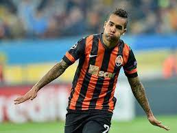 Jun 29, 2021 · alex teixeira, 21 aralık 2009 daha 19 yaşındayken ukrayna ekiplerinden shaktar donetsk'in yolunu tuttu. Son Dakika Besiktas Brezilyali Yildiz Alex Teixeira Ile Anlasmaya Vardi Iste Sozlesme Detaylari Son Dakika Spor Haberleri