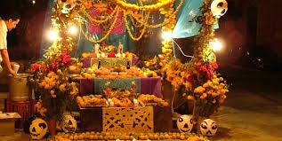 El día 1° de noviembre, se celebra el día de todos los santos de acuerdo a la tradición católica. El Dia De Los Muertos En Mexico Dias Festivos En Mexico
