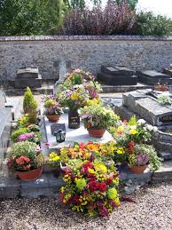Tombe De Romy Schneider Au Cimetiere De Boissy Sans Avoir Dans Les Yvelines Boissy Sans Avoir Tombe Romy Schneider Au Matin Du 29 M Romy Schneider In 2019