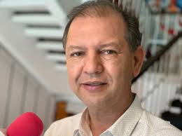 municipiosur.comEmmanuel Peña Sánchez, CANACINTRA: “El nuevo gobierno debe  generar las condiciones para atraer las inversiones, que permitan tener una  estructura del crecimiento comercial e industrial”