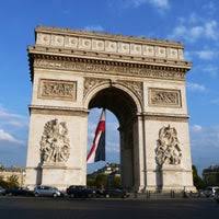 Bientôt 200 ans d'histoire, de mémoire et de fête bienvenue sur le compte officiel de l'#arcdetriomphe @lecmn ! Arc De Triomphe Monument Landmark In Paris