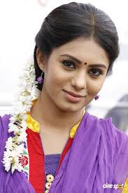 Deepa Sannidhi in Endendu Ninagaagi HD phone wallpaper