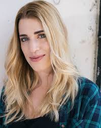 Megan Rosen's Instagram, Twitter & Facebook