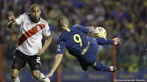 From 1908 until the last game played on may 16 in the professional league cup, river and boca officially met 255 times. Boca Gegen River Superclasico Elektrisiert Buenos Aires Sport Dw 10 11 2018