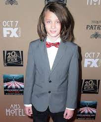 Rowe was engaged to singer/actor ashley parker angel. Pin On Are You Not Entertained