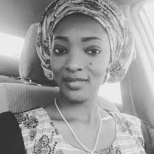 Ouuuuu this is good! Hope you're able to finish the story. 😬🥴