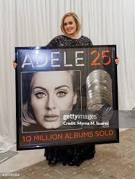 18 Adele Madison Square Garden Photos & High Res Pictures