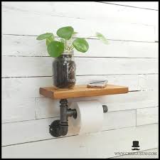 Serie Limitee Porte Papier Toilette En Tuyaux De Fonte Et Tablette En Bois Couleur Caramel Toilet Paper Holder Perfume Bottles Toilet