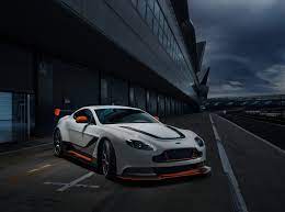 3840x2854 Aston Martin Vantage 4k Hd Wallpaper For Pc Aston Martin Vantage Aston Martin Ferrari