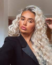 This Hair Looked Out The Window Today And Was Thankful For Lockdown Styled My Hair Using The Beauty Worksonline W Blonde Hair Looks Hair Looks Hair Styles
