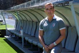 Add a bio, trivia, and more. Tribuna Expresso Carlos Carvalhal Vamos Jogar Olhos Nos Olhos A Equipa Esta Capaz De Jogar No Campo Todo