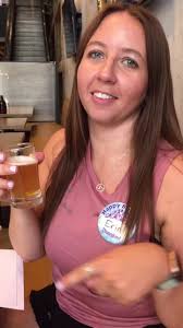 Erin Ritchie (@erinrichrich)