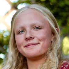 Sarah Rubenstein's Instagram, Twitter & Facebook