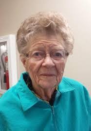 Elizabeth Bonnette's Instagram, Twitter & Facebook