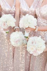 10 Ideas For White Rose Wedding Flowers For Your Ceremony And Reception Mywedding Pink Roses Wedding White Rose Wedding Bouquet White Roses Wedding