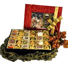 From food delivery services to online shopping, the approach to this year's ramadan and hari raya takes a different turn in malaysia. Corporate Hari Raya Gifts 2020 Malaysia Premium Online Florist In Malaysia Florygift Deliver Flowers Gifts