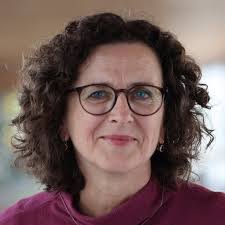 Lena Cory's Instagram, Twitter & Facebook