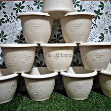 Berkemungkinan untuk menanam pokok terus di dalam pasu kerana ada lubang salir di bawah dan. Murah Pasu Bunga Plastik Putih Besar 20x16cm Shopee Malaysia