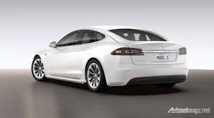 Jual mobil tesla model s 2016 p100d di dki jakarta automatic hatchback putih rp 4400000000 6035570 mobil123com. Tesla P100d Catatkan 0 100 Dalam 2 5 Detik Mobil Tercepat Autonetmagz