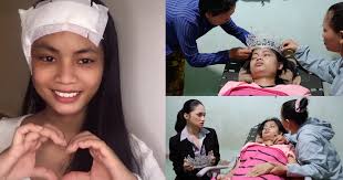 Hương Giang thăm Chau Kim Sang đang mê man vì ung thư, màn trao vương miện  đặc biệt khiến fans rơi nước mắt