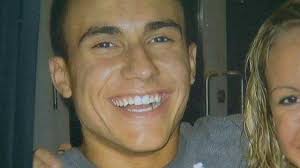 Teen, 19, dies from cookie with peanut oil