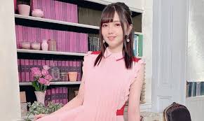 鬼頭明里のプロフィール 名前：鬼頭 明里（きとう あかり ） 愛称：あかりん、湯切りん 生年月日：1994年10月16日 出身地：愛知県名古屋市 身長：153cm 血液型：b型 職業：声優、歌手 事務所：プロ・フィット twitter： 鬼頭明里（@kitoakari_1016） 、 鬼頭明里オフィシャル（@kitoakari_staff） é¬¼é ­æ˜Žé‡Œã®é«˜æ ¡ å¤§å­¦ã¯åœ°å…ƒã®åå¤å±‹ å®Ÿã¯ã‚¤ãƒ©ã‚¹ãƒˆãƒ¬ãƒ¼ã‚¿ãƒ¼ã‚'ç›®æŒ‡ã—ã¦ã„ãŸ