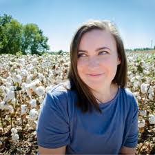 Emily Prim's Instagram, Twitter & Facebook