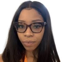 50+ "Vadén" profiles