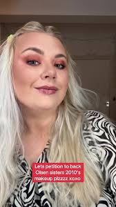 Who is still obsessed with the Olsen sisters?? 🙋🏼‍♀️🙋🏼‍♀️ #olsensisters  #olsensistermakeup #2000s #olsen #marykate #ashley #olsentwins #makeuplook  #fyp