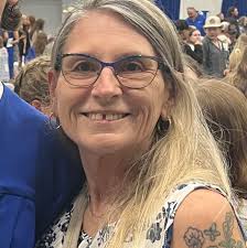 Navigating new beginnings with understanding friends