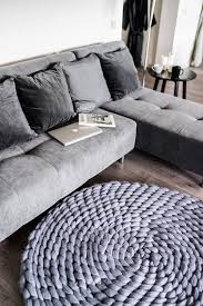 Superlovely Living Room Design With Chunky Knit Rug Chunkyknit Homedecor Homeinterior Scandin Luxury Living Room Round Rug Living Room Rugs In Living Room
