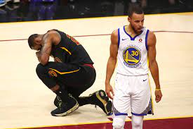 Lebron shows love to sketch comedian famous for impersonating him. Stephen Curry Vs Lebron James An All Time Great Debate