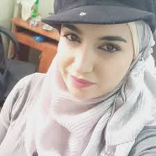 في متل بألمانيا بقول " إذا سرقت سيارة bmw طاردها ب Mercedes أما اذا سرقت  سيارة Mercedes فلا تقم بمطاردتها "