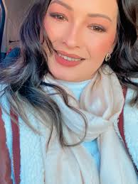 Unha natural apenas com esmaltação em gel✨ Esmalte em gel não estraga as  unhas, apenas te deixa com as unhas sempre lindas e belas .