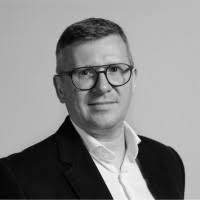 1300+ "Lofthouse" profiles