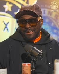 Aaron Luster's Instagram, Twitter & Facebook