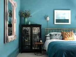 It includes a teal painted focal wall and eiffel tower decals. Bathroom Decorating Ideas Pictures Of Bathroom Decor Gold Accent Teal And Gold Bedroom