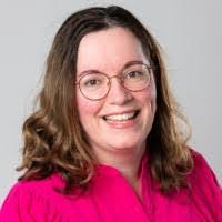 Janet Vos's Instagram, Twitter & Facebook