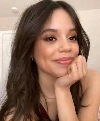 Jenna Ortega Is Beautiful 🖤