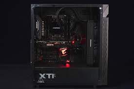 S kamerou tapo c200 přesně víte, co se děje u vás doma, ikdyž tam zorvna nejste. Gigabyte C200 Glass é›™é¢å¼·åŒ–çŽ»ç'ƒæ©Ÿæ®¼é–‹ç®± Xfastest News