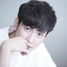 Kimmon was a member of buff4 (boy group) with fifa premanan, bank he is a member of sbfive, boygroup with 5 members consisting bass suradet, tae darvid. Kimmon Sbfive Kimmonsbfive Tiktok Analytics Profile Videos Hashtags Exolyt