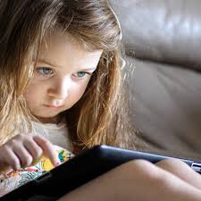 How to Teach Kids Responsible Time Management and Limit Screen Time