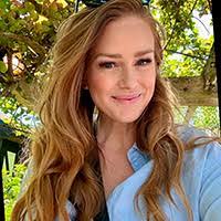 Ashley Joslin's Instagram, Twitter & Facebook