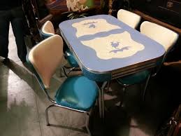 Just In At Decor Direct Rare 1950 S Chrome Formica Retro 6 Pc Dining Or Kitchen Set Table Leaf 4 Chairs Retro Furniture Decor Direct Vintage Dining Set