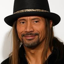 Dwayne Johnson fan page scam comments