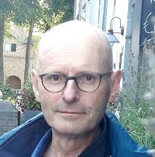 Herr Dr. med. Wolfgang Hundt