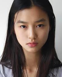 This Is What The Fashion Industry Could Look Like If It Was Actually Diverse Model Face Asian Models Female Portrait