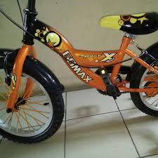 Contoh ada 20 orang ride, 10 jalan dulu skit, lepas tu 10 lagi saya ulang lagi sekali langat ni jalan kecik pakai otak dan peka pada persekitaran batu 18 ke perez(buat double file elok) batu 18. Basikal Gomax 16 Orange Sports Bicycles On Carousell