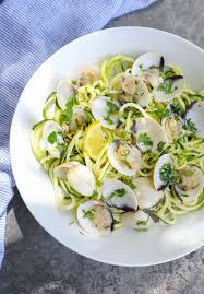 19.healthy noodle, one of the rare 1 net carb noodles out there. Keto Zoodles With White Clam Sauce I Breathe I M Hungry